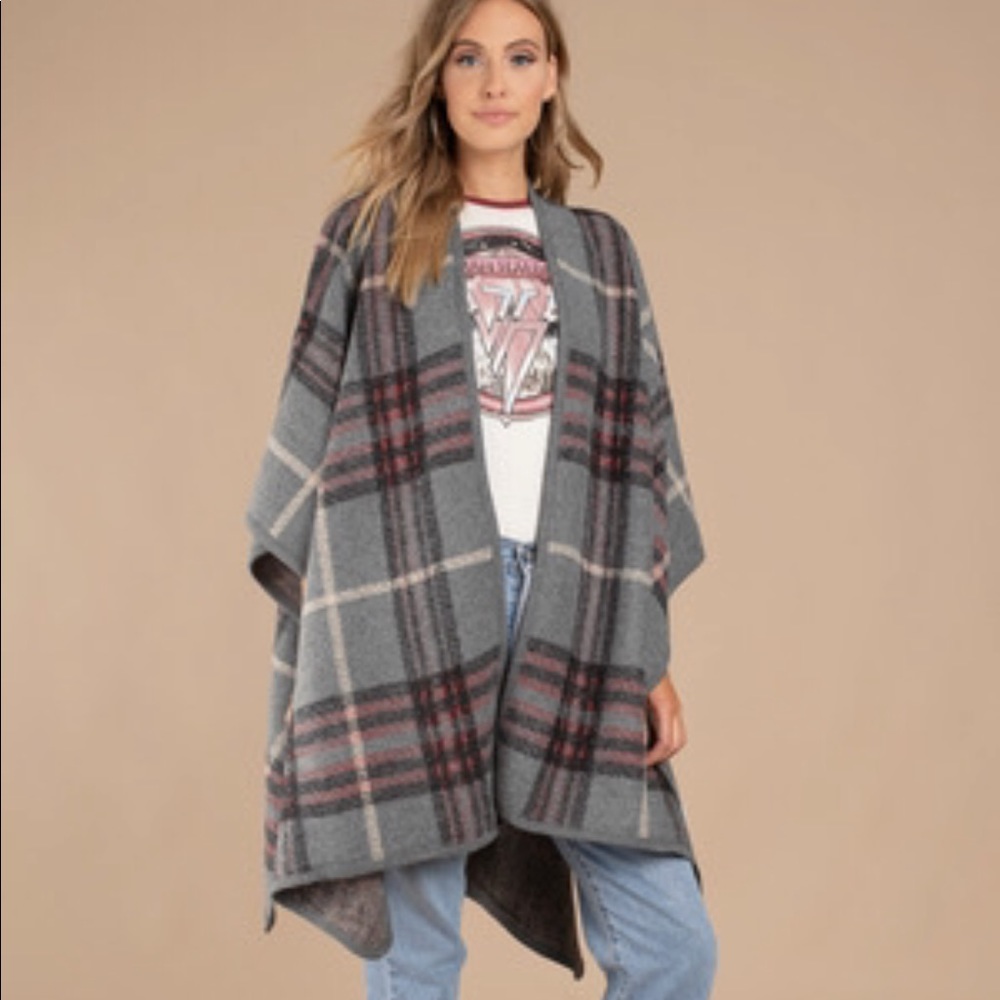 Tobi Plaid Poncho